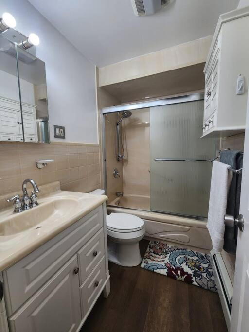 Cosy Modern Home Mins To Nyc! Union City Εξωτερικό φωτογραφία